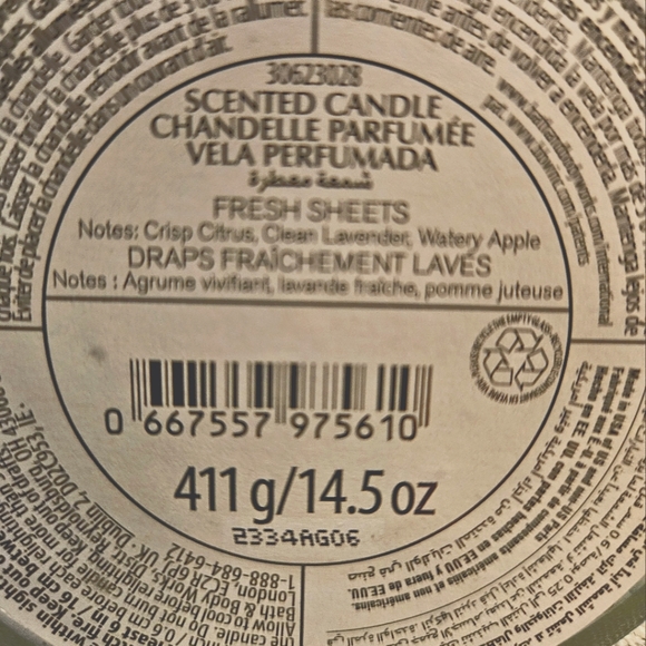 Bath & Body Works Candle - Picture 4 of 5